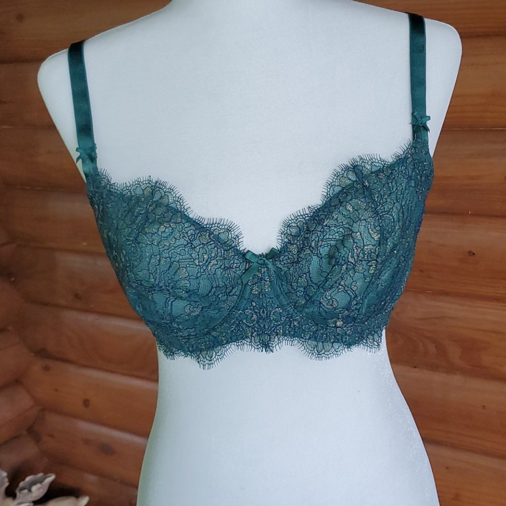 Victoria secret bra